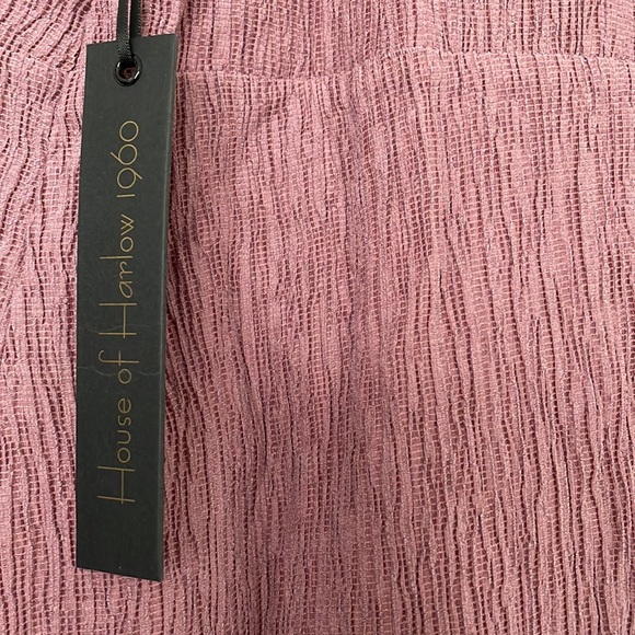 x REVOLVE Portofino Mini Dress in Dusty Mauve
House of Harlow 1960 NWT - Picture 6 of 8